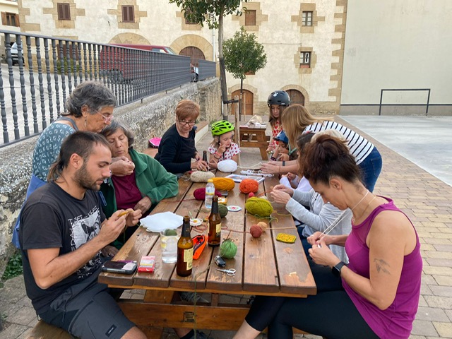 Tejedoras sin fronteras / Mugarik gabeko ehuleak Tejedoras sin fronteras / Mugarik gabeko ehuleak