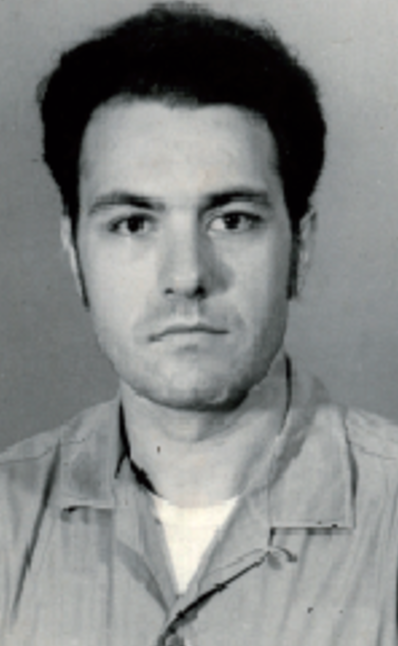 Proyección del documental «Buscando a Pedro Baigorri» en el frontón de Artazu